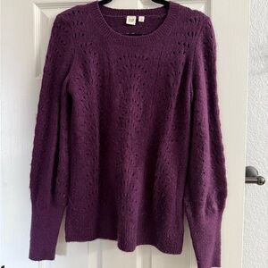 GAP Women's Deep Purple Crew Neck Sweater Size Small
